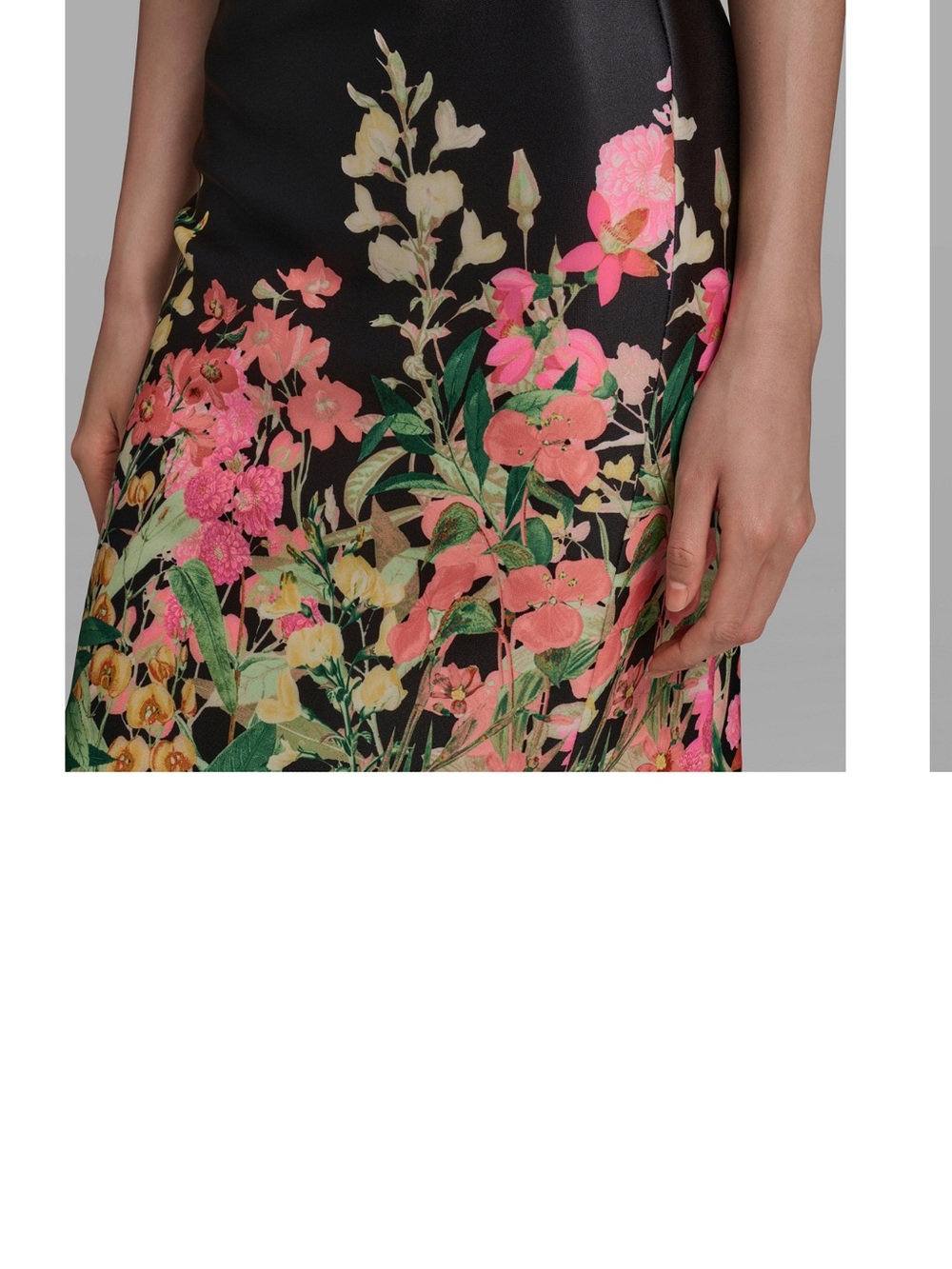 Women's Short-Sleeve Floral Border Hem Sheath Dress - Picture 3 of 3